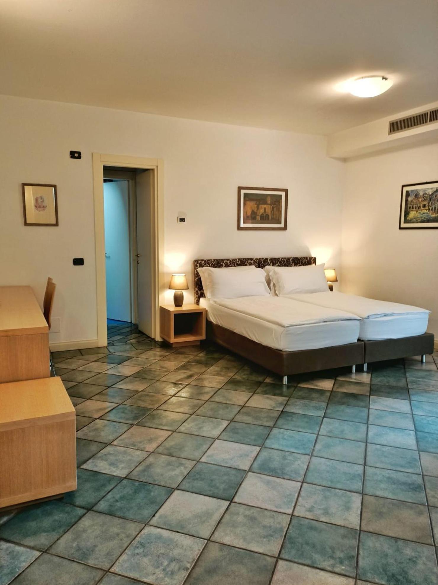 Aquazzurra Resort & Aparthotel Cannobio Exterior photo
